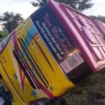 Bus Tiara Mas Terguling di Tol Solo-Ngawi, Belasan Penumpang Luka-luka