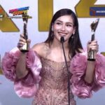 Duet Bareng JKT48, Ayu Ting Ting Raih Penghargaan Kolaborasi Dangdut Paling di Hati