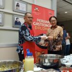 Duta Besar Peru Menginspirasi Mahasiswa dengan Wawasan Global