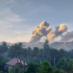 Gunung Dukono Meletus, Semburkan Abu Vulkanik Setinggi 1,3 Km