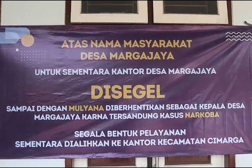 Kantor Desa Margajaya Disegel Warga usai Kades Tersandung Kasus Narkoba