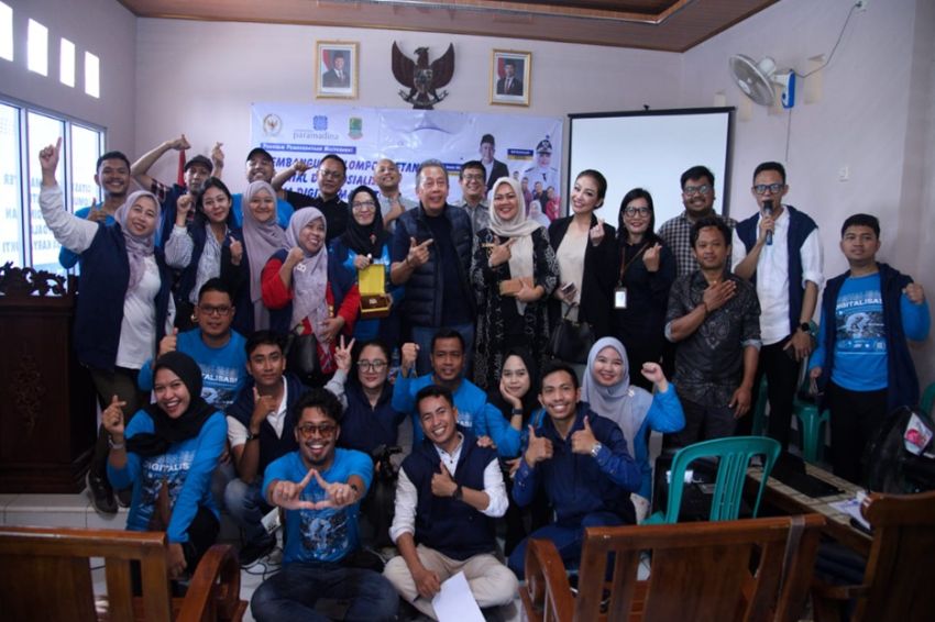 Mahasiswa Universitas Paramadina Beri Literasi Digital hingga Penyuluhan Pertanian di Karawang