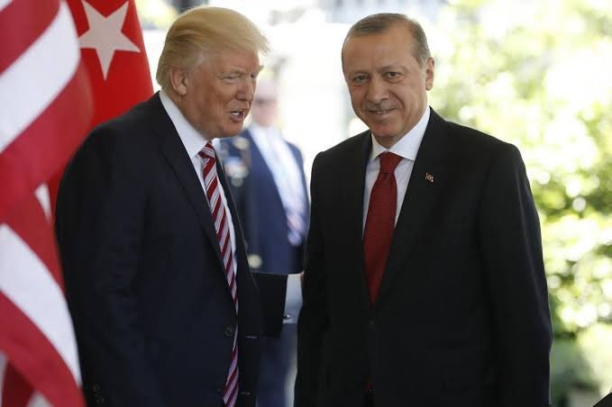 Mengapa Trump Memuji Erdogan sebagai Pemain Kunci dalam Penggulingan Assad?