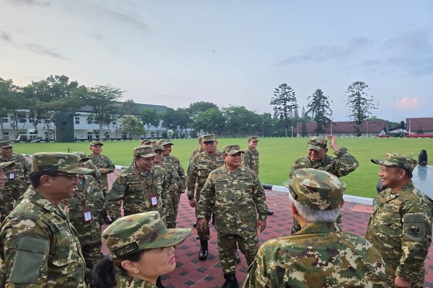 Menteri Kabinet Latihan Baris-berbaris, Prabowo: Kita Harus Bergerak Seirama