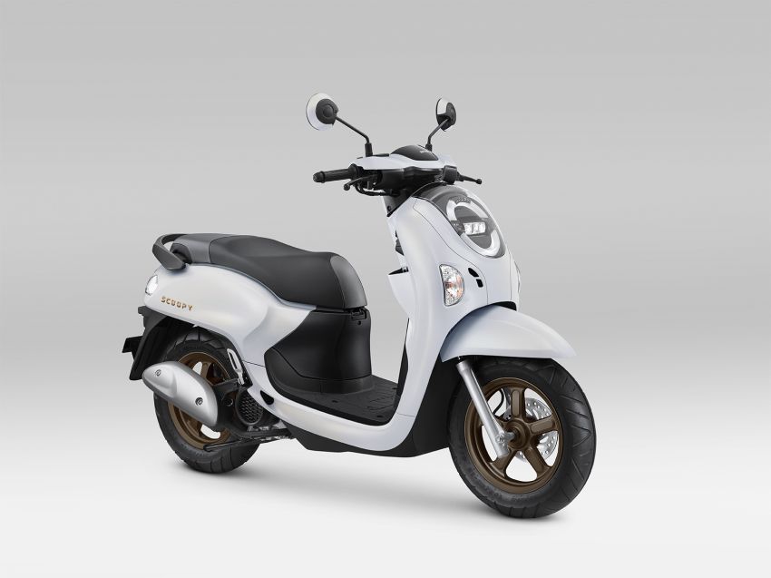 Modal Rp60 Ribu Bisa Bikin New Honda Scoopy Glowing Up, Bagaimana Caranya?