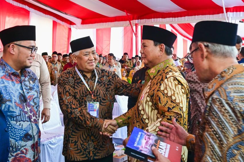 Momen Akrab Prabowo dan Din Syamsuddin di Pembukaan Sidang Tanwir Muhammadiyah