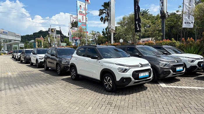 Mulai Distribusikan Mobil Listrik, Citroën Indonesia Serahkan Unit Citroën Ë-C3 All Eelectric di Kota Batam