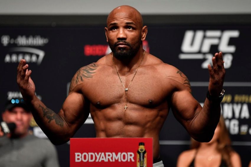 Ngeri! Petarung Gaek Yoel Romero Menang KO di Usia 47 Tahun