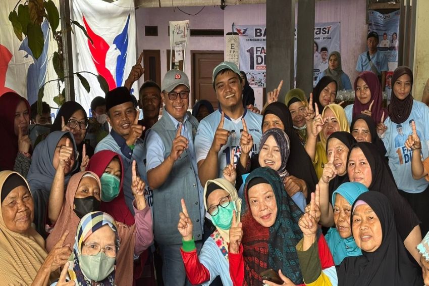 Paslon Fahmi-Dida Ingatkan Warga Pilih Kemeja Biru Nomor 1 di Pilkada Kota Sukabumi