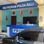 Polisi Pesta Narkoba Bareng Pengedar di Tempat Karaoke Bali Segera Dipecat