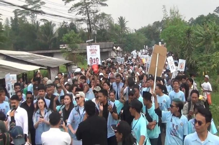 Relawan Bison Datangi Kota Serang Menangkan Andra Soni-Dimyati