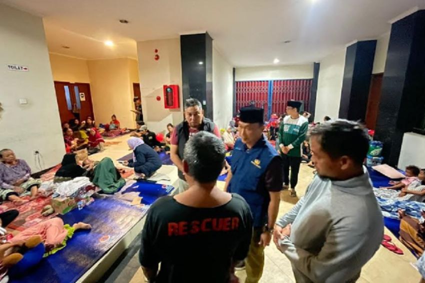 RSI Faisal Makassar Terendam Banjir, Pasien Terpaksa Dievakuasi