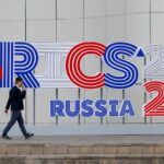 Rusia Siapkan Sistem Penghancur Dolar AS, Anggota BRICS Bisa Hemat Rp234 Triliun