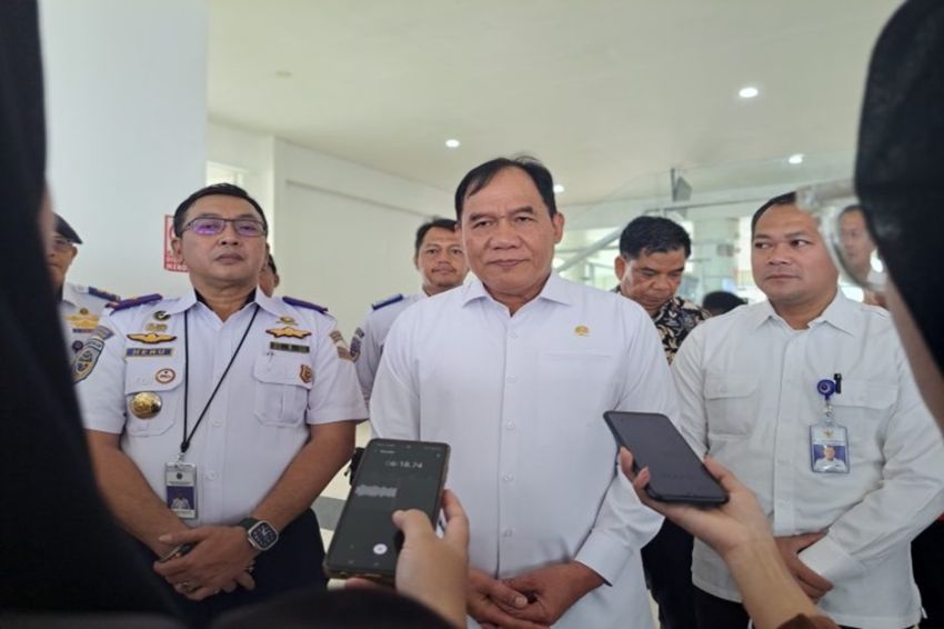 Anggota DPR Bambang Haryo Tinjau Kesiapan Pelabuhan Semayang Jelang Libur Nataru