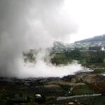 Awas! Miliki Gas Mematikan, Kawah Sileri Gunung Dieng Erupsi Freatik