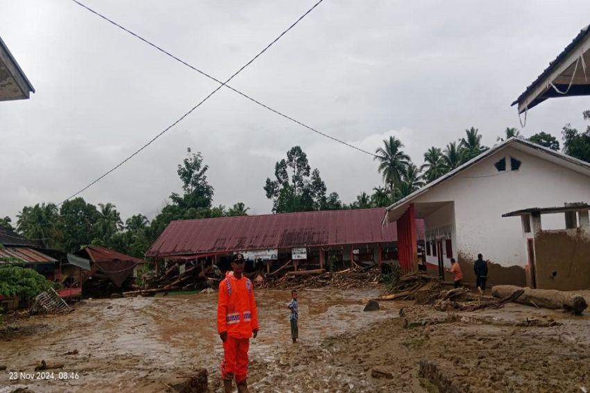 Banjir Bandang Terjang Tapanuli Selatan, 2 Orang Tewas