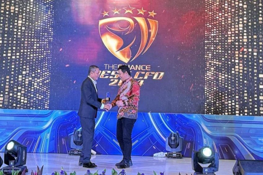 BRINS Raih 2 Penghargaan di Ajang Top 20 Financial Institutions Award 2024