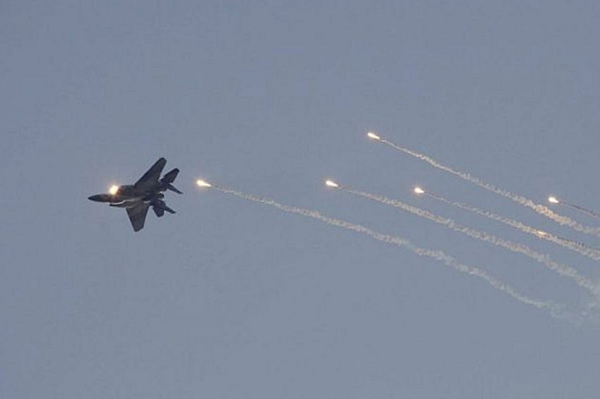 Incar Senjata Kimia, Jet Tempur Israel 100 Kali Bombardir Suriah usai Rezim Assad Runtuh