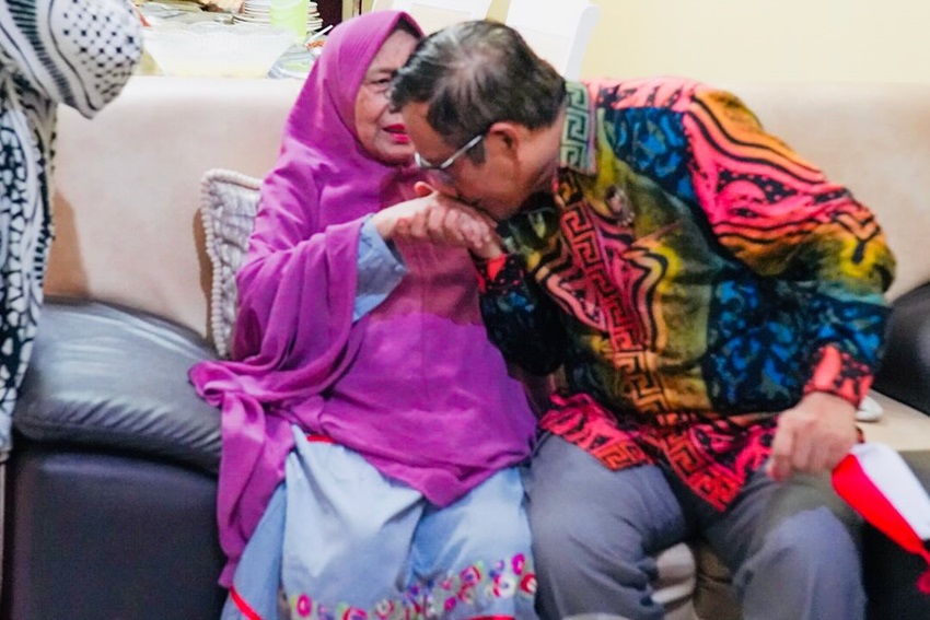 Kabar Duka, Siti Khadijah Ibunda Mahfud MD Meninggal Dunia di Usia 94 Tahun