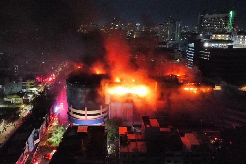 Kebakaran Glodok Plaza, 7 Orang Dilaporkan Hilang