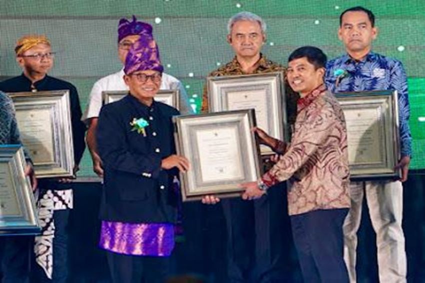 Kemenkes Beri Penghargaan Pelabuhan Sehat 2024 ke Pupuk Kaltim