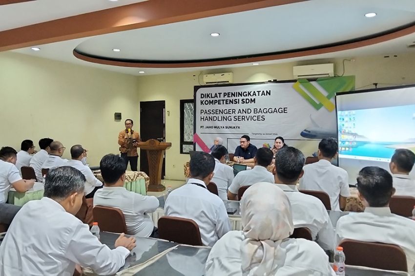 Meningkatkan Kompetensi Personil Pelayanan Penumpang dan Bagasi Bandara Soetta