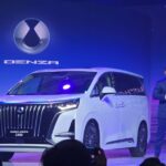 MPV Listrik Rasa Sultan tapi Harganya Merakyat Denza D9 Meluncur, Alphard Lewat?