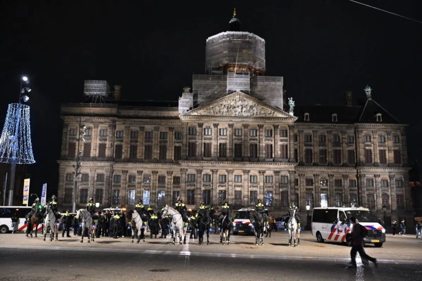 Pemerintahan Belanda Terancam Runtuh karena Kerusuhan di Amsterdam