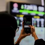 Perdagangan Saham Perdana di 2025, IHSG Menghijau ke 7.092