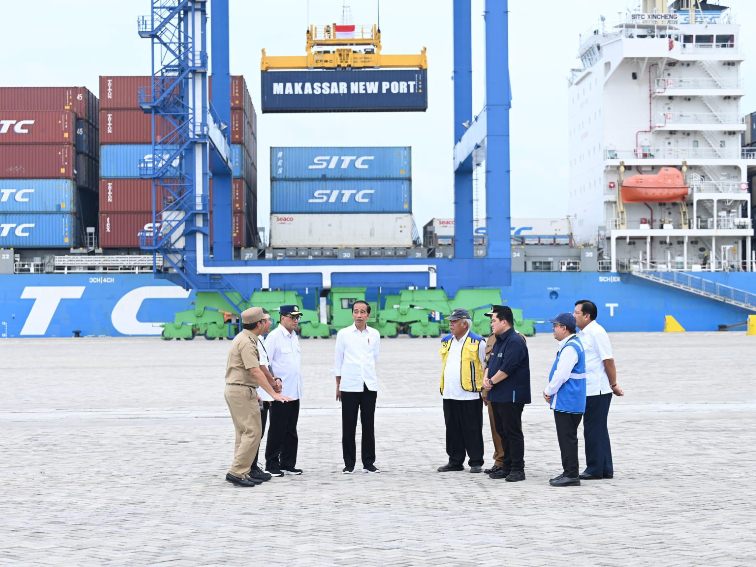 Puluhan Bandara-Pelabuhan Dibangun di Era Presiden Jokowi Demi Pemerataan Ekonomi