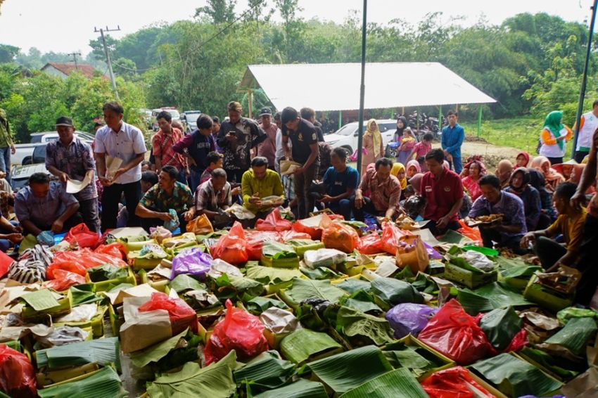 Warga Ngawi Syukuran Pembangunan Jalan Bringin-Boan Rampung Setelah Bertahun-tahun Rusak