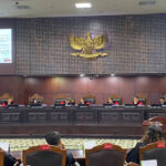 Anwar Usman dan Daniel Yusmic, Hakim MK yang Ajukan Dissenting Opinion Penghapusan Presidential Threshold