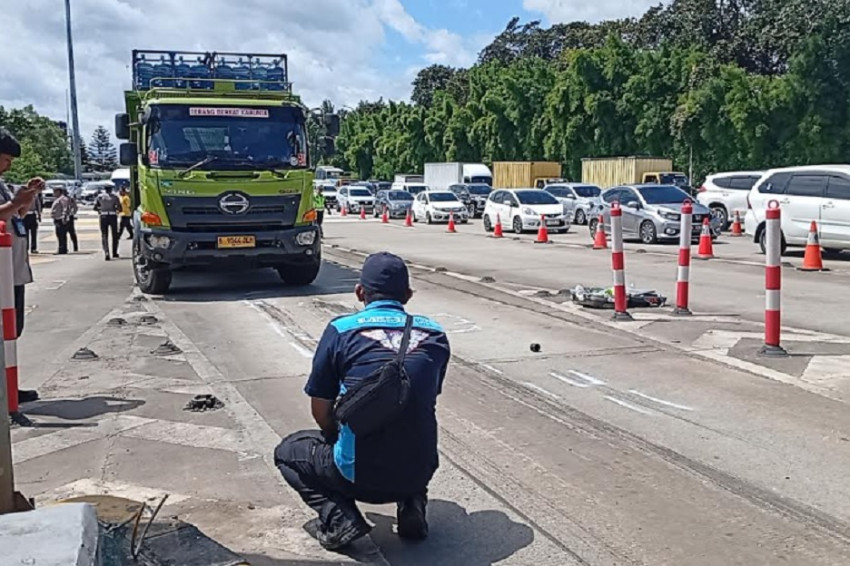 CCTV Rekam Detik-detik Kecelakaan Maut di Gerbang Tol Ciawi Bogor