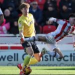 Debut Ole Romeny di Oxford United Nyaris Bikin Gol, Tendangan Membentur Tiang Gawang