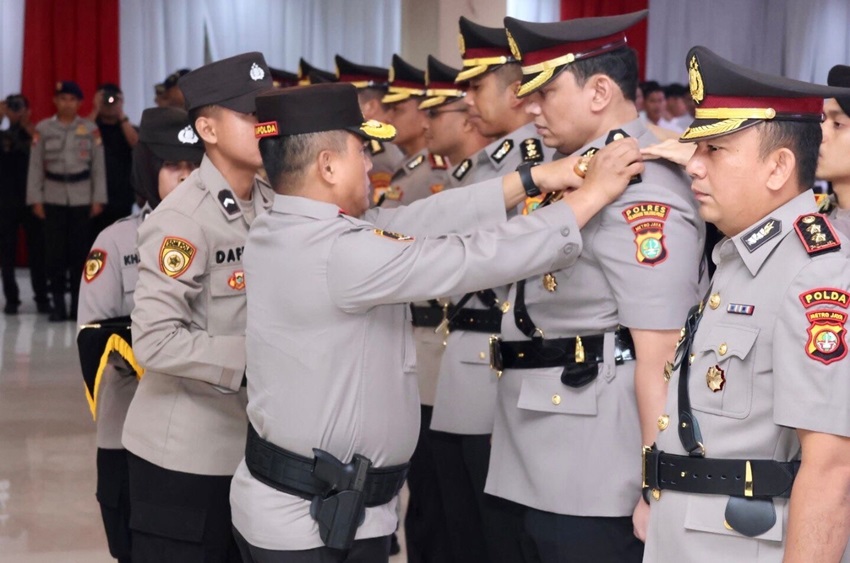 Direktur Narkoba hingga Kabid Propam Polda Metro Jaya Dilantik