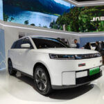 JAECOO J5 EV Langsung Tancap Gas di IIMS 2025