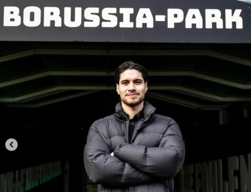 Kevin Diks Sapa Fans Borussia Monchengladbach, Netizen Indonesia Serbu Media Sosial Klub