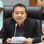 Komisi V DPR Minta Pemerintah Berani Turunkan Tiket Pesawat