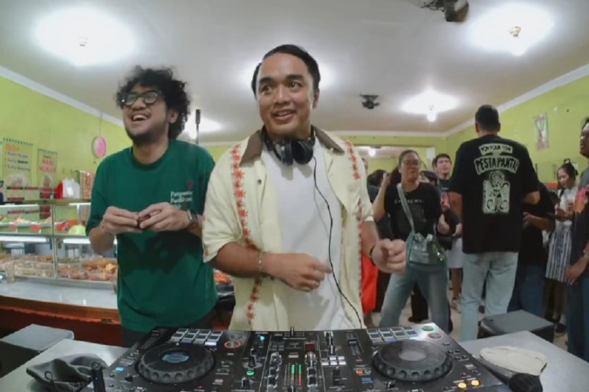 Kunto Aji, Dipha Barus dan The Adams Manggung di Warteg, Unik tapi Tuai Kontroversi