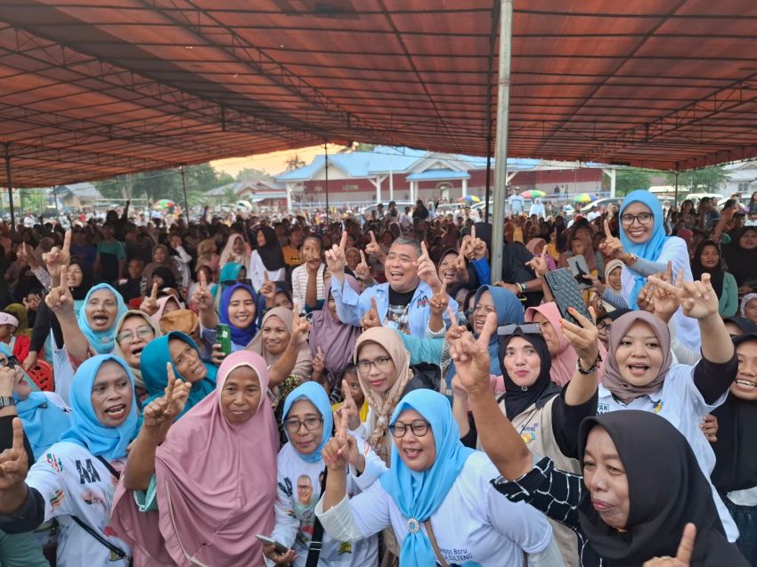 Masyarakat Banjiri Kampanye di Pagimana, Kemenangan Pasangan BERAMAL Makin Jelas