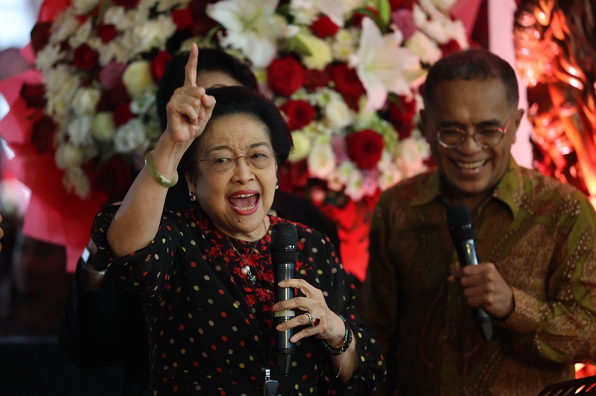 Megawati Nyanyi Cinta Hampa dan My Way di Ultah ke-78: Bayar Dong