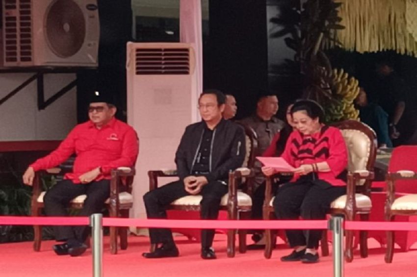 Mengingat Kembali Janji Megawati Datangi KPK Jika Hasto Ditahan