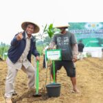 Mentan Amran dan Menhut Tanam Agroforestri Pangan Serentak di 17 Provinsi