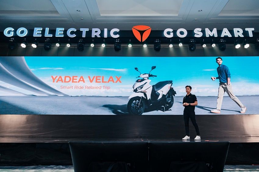 Motor Listrik Yadea Velax Meluncur di IIMS 2025, Performa Gahar dan Hemat