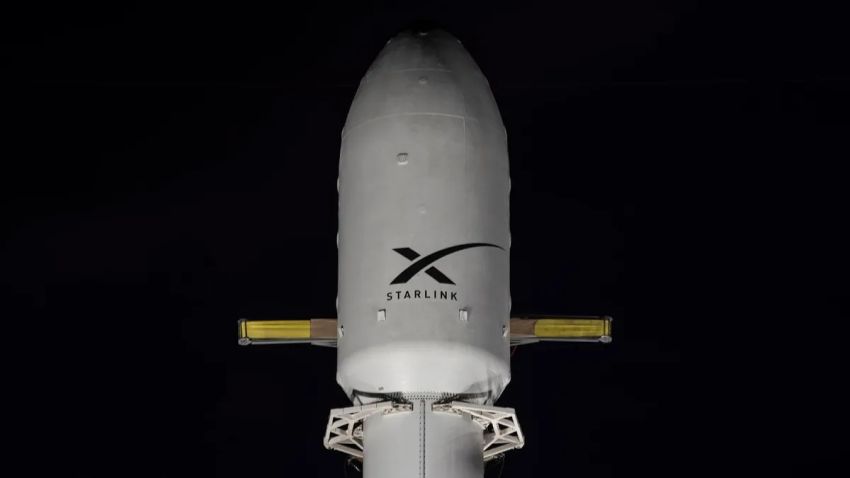 Pesta Kembang Api dari SpaceX: Roket Falcon 9 Meluncur di Malam Tahun Baru!