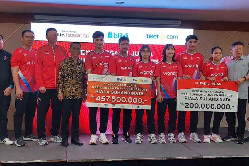 Tim Juara Piala Suhandinata 2024 Digelontor Bonus Ratusan Juta dari Djarum Foundation dan Ketua PBSI