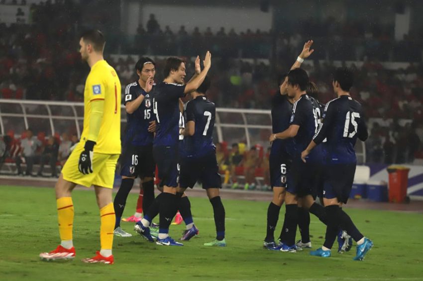 Timnas Indonesia vs Jepang 0-4: Tendangan Gledek Sugawara Bikin Maarten Paes Melongo