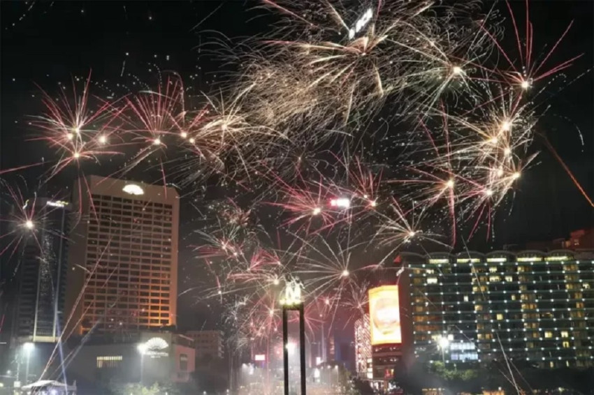 12 Panggung Hiburan Didirikan di Sepanjang Sudirman-Thamrin saat Malam Tahun Baru