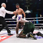 Adam Azim Pukul KO Ohara Davies, Perpanjang Rekor Menang 12-0