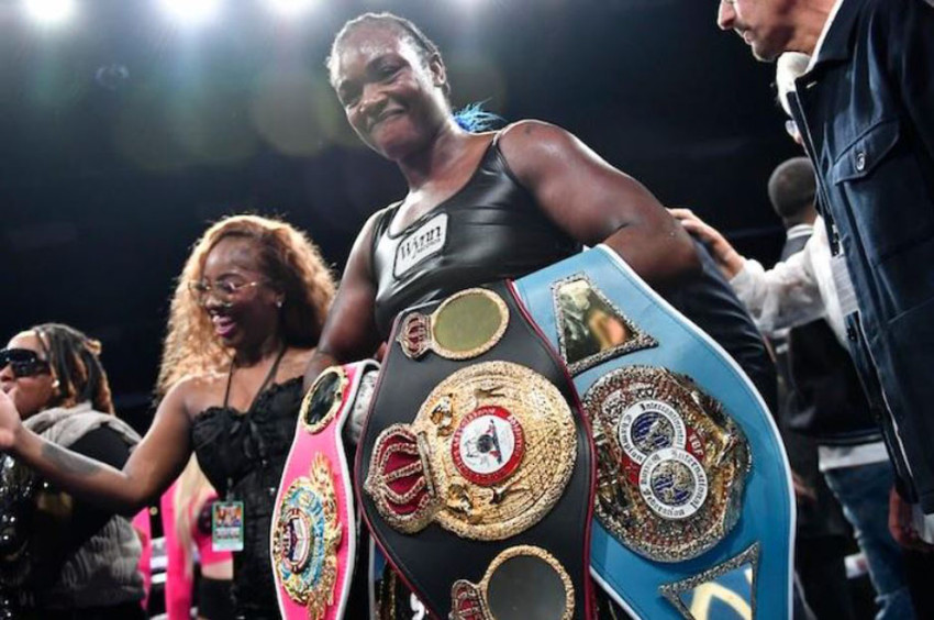 Claressa Shields Dipaksa WBO Lepas Satu Gelarnya, Gara-gara Ganja?